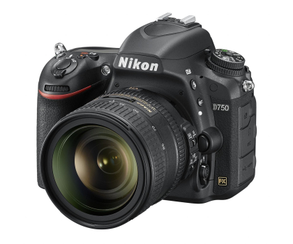 Aparat Nikon D750 + AF-S 24-85mm